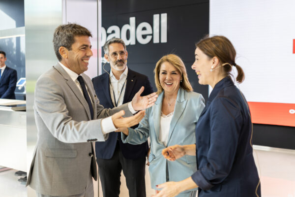 Mamás en Acción y GDES_desarrollan un proyecto que facilita a los menores tutelados un futuro laboral